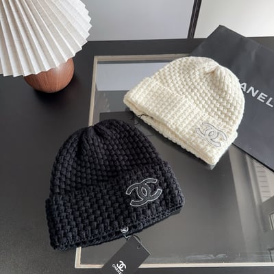 Chanel wool hat