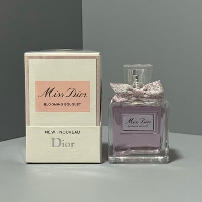 DIOR Perfume