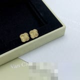 Cross-border Best Seller Floral Stud Earrings Fashion Versatile Minimalist Stud Earrings VAN CLEEF