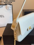 Chanel white crocodile embossed lid IN crocodile embossed calfskin + gold double C screw buckle + gold chain shoulder strap with box
