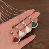 European Style Necklace White Red Pendant Choker Necklace Jewelry