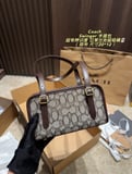 Coach Swinger handbag with box