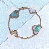 New Factory Premium Floral Minimalist Versatile Fashion Bracelet