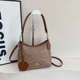 9896 Coach bag