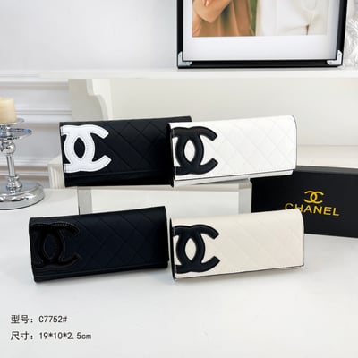 C7752 With box chanel wallt