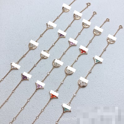 26 New LLV Floral White Diamond-Set Bracelet Floral Bracelet Versatile