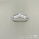 White Gold Pearl V Ring Red Factory Direct