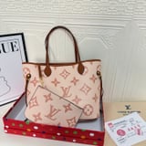 9920 Fully laminated Louis Vuitton bag