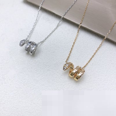 White Necklace Choker Necklace Fashion Necklace high quality jewelryVAN CLEEF