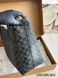 Coach buckle single sided city tote bag with box