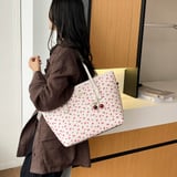 Coach bag 6681 # with pendant lining, hardware, packaging, tag, lining, washed label full set with logo. High elastic fabric for a thick feel