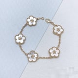 Floral Bracelet New Fashion Minimalist Jewelry