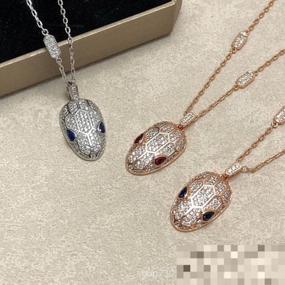 New Premium Necklace Fashion Choker Necklace Rose Gold Vintage Pendant