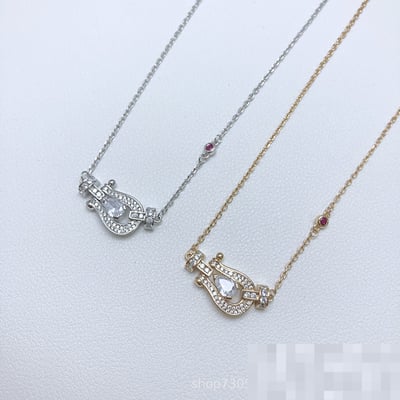 New Vintage Diamond-Set Necklace Fashion Choker Necklace Pendant