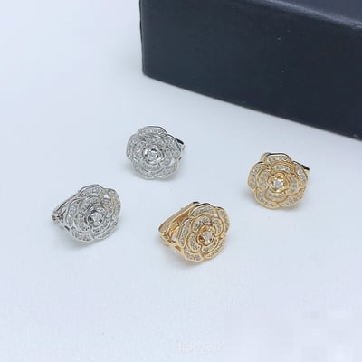 2026 New Floral 2 Diamond-Set Fashion Vintage Jewelry Earrings