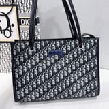 8864 Dior bag