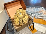 Louis Vuitton vivienne Ski Snow woolen backpack with box