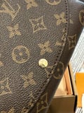 Folding gift box packaging Louis Vuitton/lv2026 new ladies Pochette Félicie removable metal chain bag