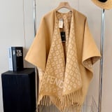Fendi. cloak IN wool and cashmere Material: Wool and cashmere blend Size: 140 * 140