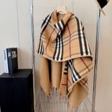 Burberry cloak coat · Specifications: 140x140cm .Content: 51% wool, 49% cashmere