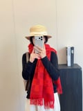 Louis Vuitton scarf size: 180-60cm