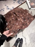 Louis Vuitton scarf size: 180-60cm