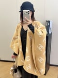Chanel 140 * 140cm Shawl