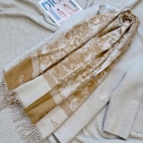 Dior scarf. Size: 180-60cm