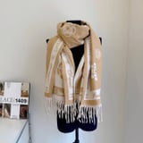 Chanel scarf size: 180-60cm