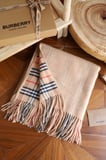Burberry poncho pure cashmere