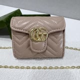 Gucci handheld change purse 61450 #
