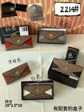 2214# coach wallet