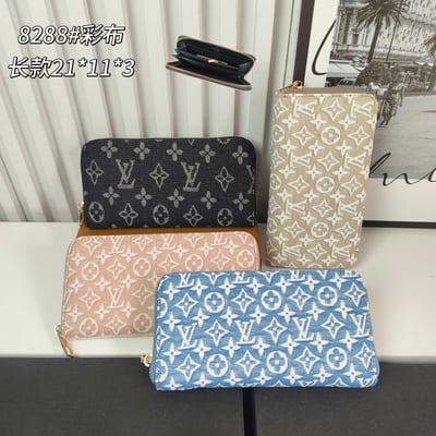 Louis Vuitton Handheld Coin Purse 8288 # Color Cloth