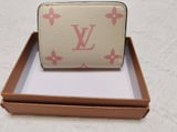 Louis Vuitton handheld change purse 477 #