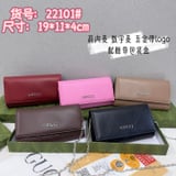 Gucci handheld change purse 22101 #