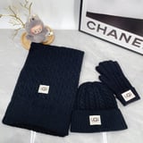 UGG [scarf➕ hat➕ gloves] three-piece set 50% wool➕ 50% acrylic