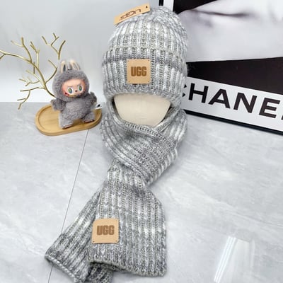 UGG (scarf + wool hat two-piece set)