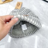 UGG (scarf + wool hat two-piece set)