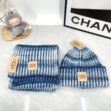 UGG (scarf + wool hat two-piece set) autumn and winter thickened ear cap warm