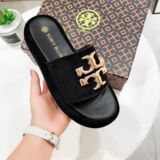 TB Fashion All-Match Thick Sole Flip Flops Women's Outerwear Summer 2023 New Fashion Women's Summer Flip Flops