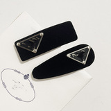 prada classic black velvet vintage hair clip square side bangs clip back of the head shredded hair bb clip small red book