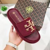 TB Fashion All-Match Thick Sole Flip Flops Women's Outerwear Summer 2023 New Fashion Women's Summer Flip Flops