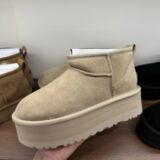 5cm Thick Sole Short Snow Boots 2026 Winter Wool Boots Women's Sheepskin Fur All-in-One Thick Sole Week Winter Rain Thick Sole Cotton Shoes UGG