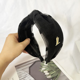 Louis Vuitton Korean Polka Dot Vintage Middle Knotted Hair Band Girls Hair Band Mori Show Face Small Wide Bow Hair Cave