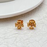 TB European Style Fashion Commuter 18 K Gold Stud Earrings Ear Cuff TB