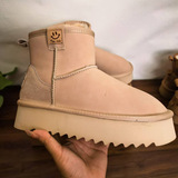 Fur all-in-one thick-soled snow boots women winter 2026 new instagram fleece thick bread northeast big cotton shoes UGG