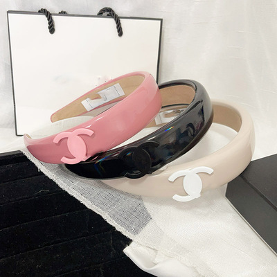French Chanel style headband leather pu leather sponge wide edge headband fashion revealing small headband celebrity sweet hair card