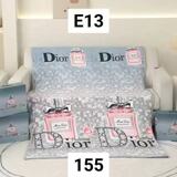 Cross-border foreign trade fashion brand blanket big brand gift flannel blanket office nap blanket air conditioning blanket gift box