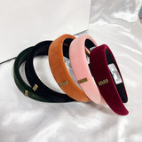 miumiu red vintage port style velvet headband women 2023 new premium elegant sponge headband hair card versatile headwear
