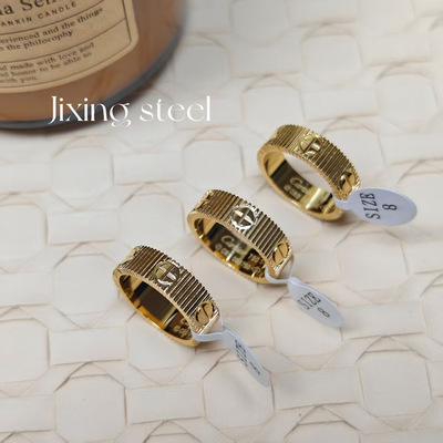 cartier New European Style Fashion Minimalist LOVE Ring Versatile V Gold Jewelry